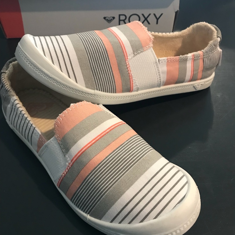 •n e w• Girls ROXY Palisades Memory Foam Sneakers